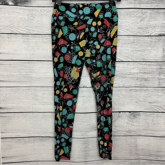 Lularoe Fruit Leggings - Picture 1 of 3
